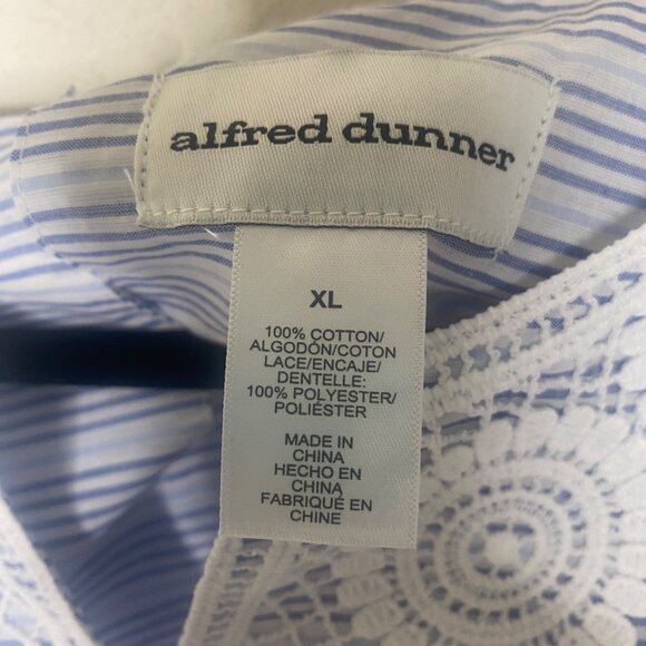 Alfred Dunner Ann Arbor Top Womens Size XL Blue Striped Tunic Lace 3/4 Sleeves L - Picture 2 of 8